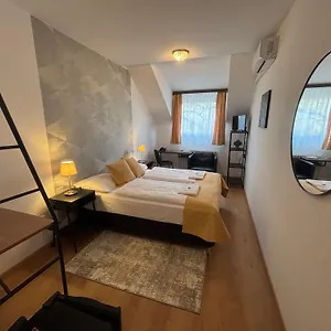 Gloria Center 3*, Budapest Magyarország
